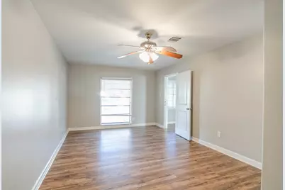 10201 Homestead Road, Houston, TX 77016 - Photo 18