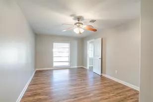 10201 Homestead Rd, Houston, TX 77016 - Photo 18