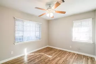 10201 Homestead Rd, Houston, TX 77016 - Photo 28