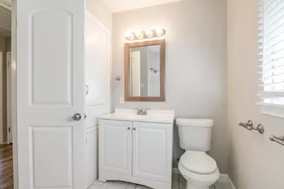 10201 Homestead Road, Houston, TX 77016 - Photo 22