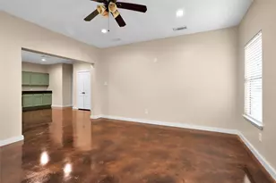 3129 Molly Dr, Huntsville, TX 77340 - Photo 10