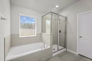 2221 Hay Field Ct, Conroe, TX 77384 - Photo 18