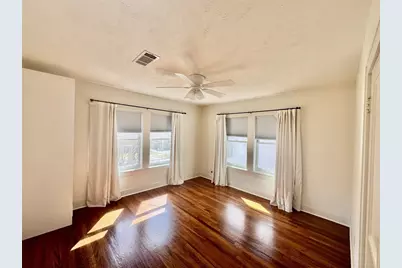 2406 Elmen Street, Houston, TX 77019 - Photo 2