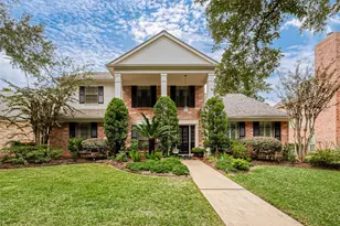 1935 S Cheyenne River Circle, Sugar Land, TX 77478 - Photo 1