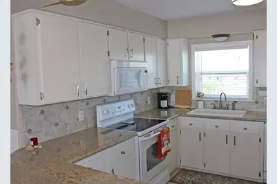 21210 Gulf Drive, Galveston, TX 77554 - Photo 8