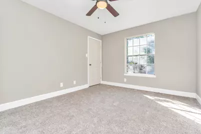 9700 Leawood Boulevard #1806, Houston, TX 77099 - Photo 10