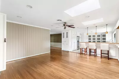4842 Briarbend Drive, Houston, TX 77035 - Photo 12