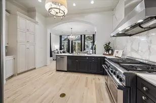 5401 Ashby St, Houston, TX 77005 - Photo 16