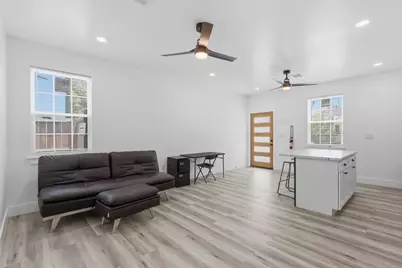 8209 Richland Drive #B, Houston, TX 77028 - Photo 2