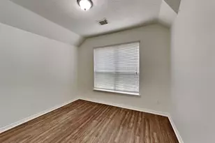 28726 Hidden Cove Dr, Magnolia, TX 77354 - Photo 16