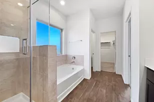 13912 Acadia Pt Ct, Conroe, TX 77384 - Photo 12