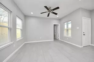 4011 Elmwood St, Houston, TX 77051 - Photo 14