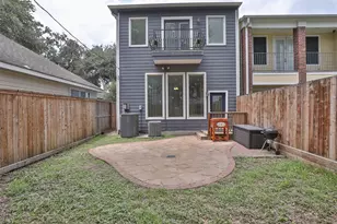 826 E 29th St, Houston, TX 77009 - Photo 28