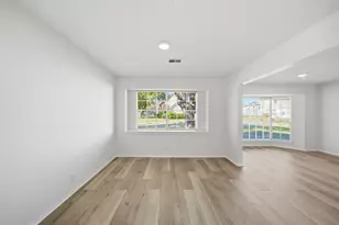 7230 Bayou Forest Dr, Houston, TX 77088 - Photo 20