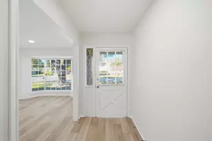 7230 Bayou Forest Dr, Houston, TX 77088 - Photo 4