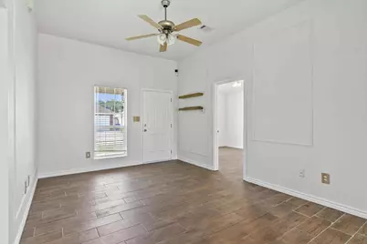 5775 Shadowbend Circle S, Lumberton, TX 77657 - Photo 2