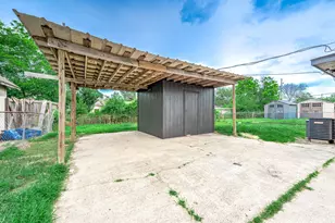 4705 Pine St, Pasadena, TX 77586 - Photo 24