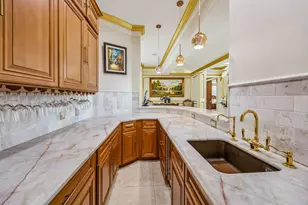 9105 Memorial Dr, Houston, TX 77024 - Photo 12