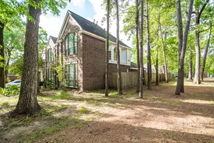 3810 Wildwood Valley Ct, Houston, TX 77345 - Photo 4