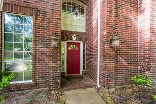 3810 Wildwood Valley Ct, Houston, TX 77345 - Photo 6