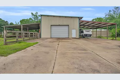 103 Roundabout Lane, Huntsville, TX 77320 - Photo 6