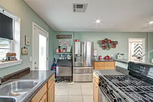 103 Roundabout Ln, Huntsville, TX 77320 - Photo 46