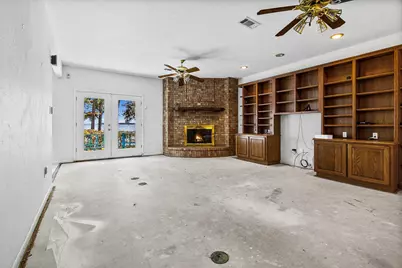 188 Old Post Road S, Livingston, TX 77351 - Photo 8