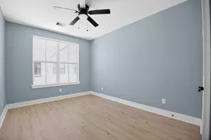 6425 Highland Pines, Houston, TX 77091 - Photo 10