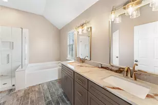 11018 Redhaven Ct, Houston, TX 77065 - Photo 6