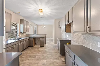11018 Redhaven Court, Houston, TX 77065 - Photo 16