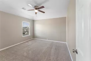 11018 Redhaven Ct, Houston, TX 77065 - Photo 4