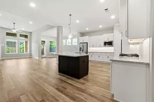 406 Boggy Belt Ln, Conroe, TX 77304 - Photo 12