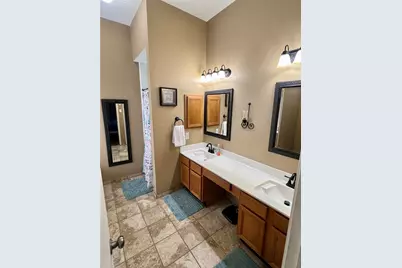 1806 Oak Wood Drive E, Pearland, TX 77581 - Photo 16
