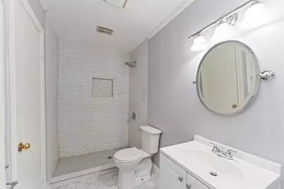 5239 Arboles Drive #A, Houston, TX 77035 - Photo 16