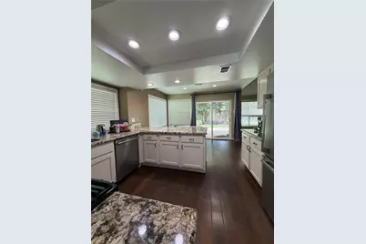 2211 Brook View Lane, Sugar Land, TX 77479 - Photo 2