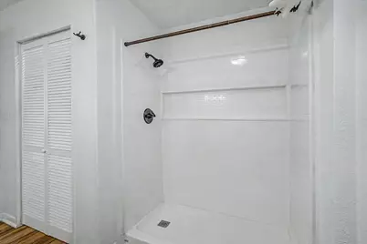 384 County Road 2046, Hull, TX 77564 - Photo 20