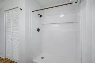 384 Co Rd 2046, Hull, TX 77564 - Photo 20