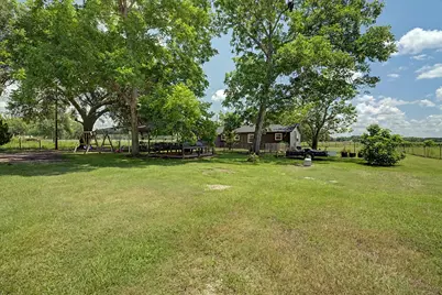 384 County Road 2046, Hull, TX 77564 - Photo 36