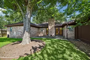 9402 Brig O Doon Cir, Houston, TX 77096 - Photo 28