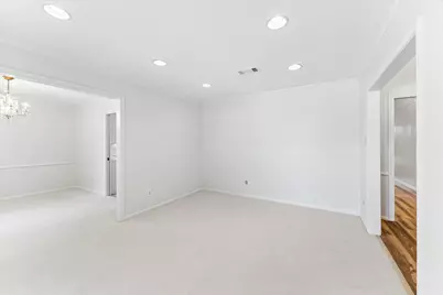 9402 Brig O Doon Circle, Houston, TX 77096 - Photo 24