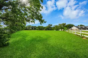 12746 Roy Rd, Pearland, TX 77581 - Photo 2