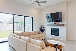 4611 Columbus Dr, Manvel, TX 77583 - Photo 8