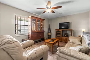 1809 S Houston Ave, Livingston, TX 77351 - Photo 40