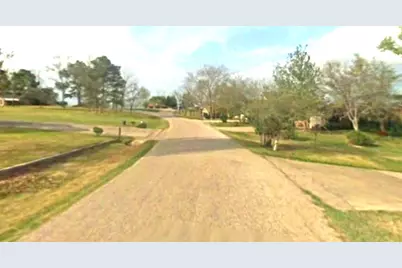 7 Imperial Circle, Coldspring, TX 77331 - Photo 2