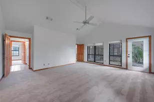9811 Miner Rd, Highlands, TX 77562 - Photo 20