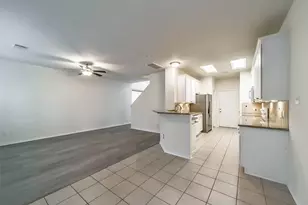 246 W Stedhill Loop, The Woodlands, TX 77384 - Photo 12