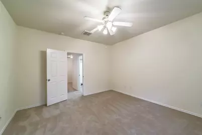 246 W Stedhill Loop, The Woodlands, TX 77384 - Photo 18