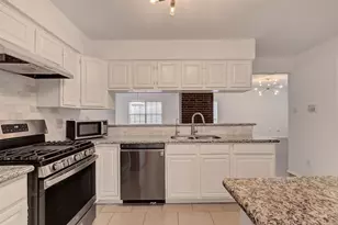 6 Green Slope Pl, The Woodlands, TX 77381 - Photo 20