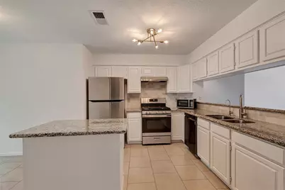 6 Green Slope Place, The Woodlands, TX 77381 - Photo 18