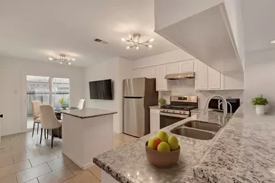 6 Green Slope Place, The Woodlands, TX 77381 - Photo 16